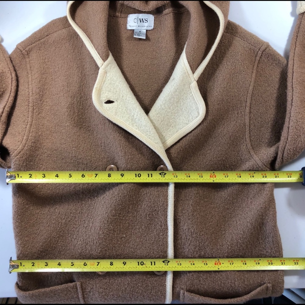100% Wool Camel Color Long Coat In size Medium - Picture 5 of 10